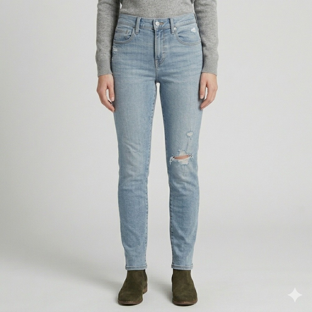 Gap True Skinny Mid Rise Distressed Jeans Light Wash Women's‎ Size 28/6P EUC